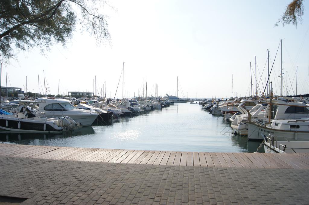 Agi Port De Rosas Διαμέρισμα Εξωτερικό φωτογραφία